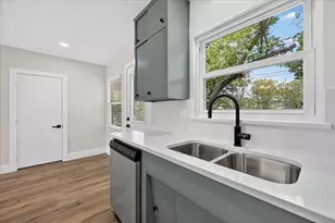 2323 Morgan St, Irving, TX 75062 - Photo 15