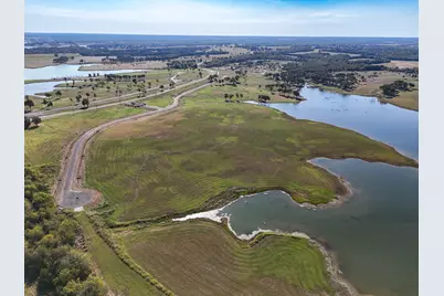 527 Lakeshore Terrace, Windom, TX 75492 - Photo 17