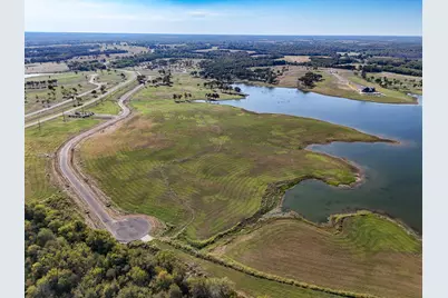527 Lakeshore Terrace, Windom, TX 75492 - Photo 15