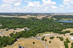 200 Johanne Point Rd, Bruceville Eddy, TX 76524 - Photo 37