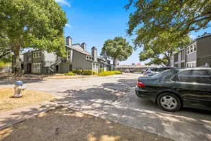 9696 Walnut St, Dallas, TX 75243 - Photo 17