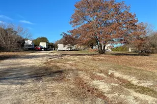 163 Edgehill Dr, Azle, TX 76020 - Photo 1