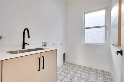2336 N Carroll Avenue, Dallas, TX 75204 - Photo 33