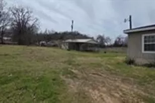 8253 Hutcheson Hill Rd, Springtown, TX 76082 - Photo 9