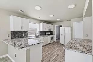 9737 Maryville Ln, Fort Worth, TX 76108 - Photo 17