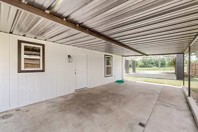 208 Ponderosa Lane, Burleson, TX 76028 - Photo 11