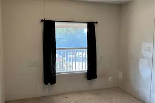 910 Star Dr, Granbury, TX 76049 - Photo 21