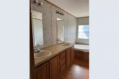 910 Star Drive #H, Granbury, TX 76049 - Photo 27