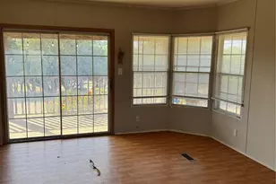 910 Star Dr, Granbury, TX 76049 - Photo 13
