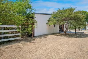 1501 Andy Thomas Rd, Whitewright, TX 75491 - Photo 27