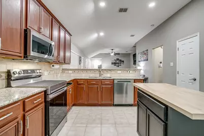 14252 Polo Ranch Street, Fort Worth, TX 76052 - Photo 15