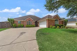 721 Herman Dr, Hurst, TX 76054 - Photo 17