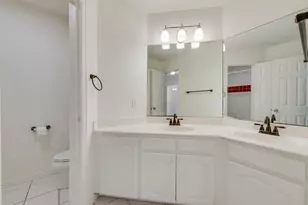 721 Herman Dr, Hurst, TX 76054 - Photo 11