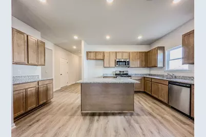 9757 McClane Farm Drive, Fort Worth, TX 76036 - Photo 13