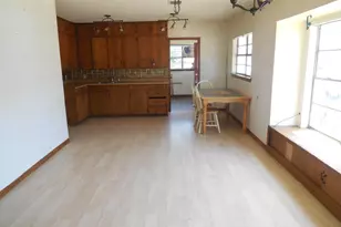 502 Travis St, Ranger, TX 76470 - Photo 9