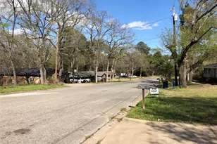 507 Colonial Dr, Athens, TX 75751 - Photo 3
