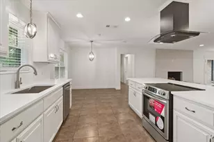 2404 Kimberly Ln, Plano, TX 75075 - Photo 11