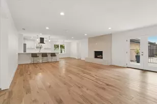2404 Kimberly Ln, Plano, TX 75075 - Photo 5