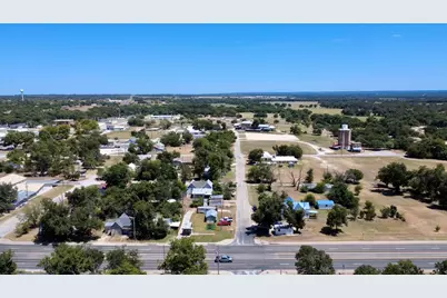 307 Walnut Street, Hico, TX 76457 - Photo 23