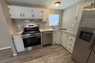 111 Shady Springs Dr, Bridgeport, TX 76426 - Photo 13