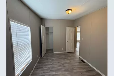 111 Shady Springs Drive, Bridgeport, TX 76426 - Photo 23