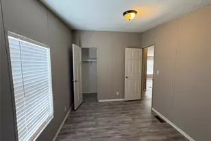 111 Shady Springs Dr, Bridgeport, TX 76426 - Photo 23