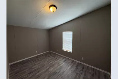 111 Shady Springs Drive, Bridgeport, TX 76426 - Photo 21