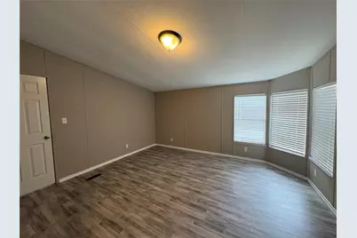 111 Shady Springs Drive, Bridgeport, TX 76426 - Photo 17