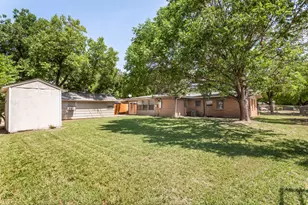 1203 Sunnybrook Dr, Irving, TX 75061 - Photo 5