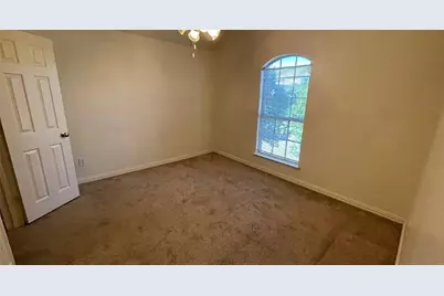 720 Candle Meadow Boulevard, DeSoto, TX 75115 - Photo 17