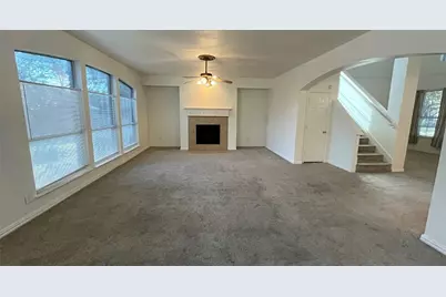 720 Candle Meadow Boulevard, DeSoto, TX 75115 - Photo 5