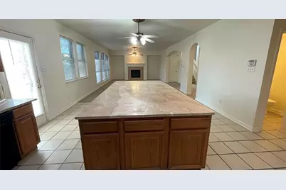 720 Candle Meadow Boulevard, DeSoto, TX 75115 - Photo 7