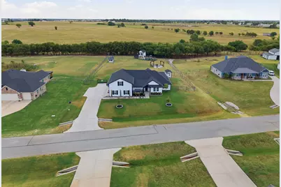 10216 Finch Road, Sanger, TX 76266 - Photo 35
