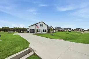 10216 Finch Rd, Sanger, TX 76266 - Photo 3