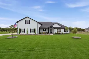 10216 Finch Rd, Sanger, TX 76266 - Photo 1