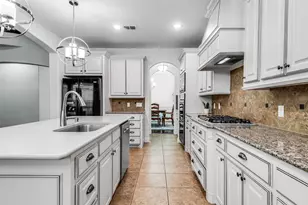 9359 Cherry Brook Ln, Frisco, TX 75033 - Photo 7