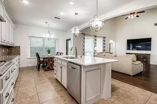 9359 Cherry Brook Ln, Frisco, TX 75033 - Photo 9