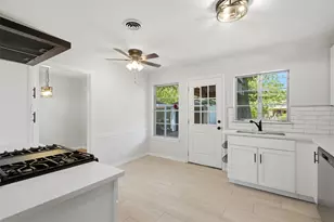 10243 San Juan Ave, Dallas, TX 75228 - Photo 15