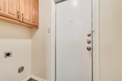 215/217 Silver Creek Drive, Duncanville, TX 75137 - Photo 13