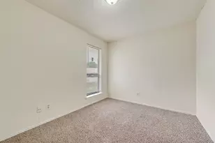 215/217 Silver Creek Dr, Duncanville, TX 75137 - Photo 29
