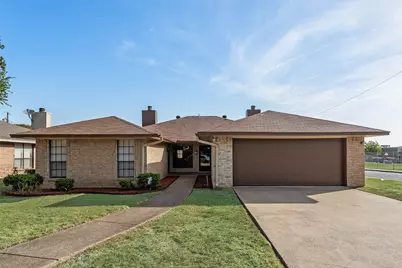 215/217 Silver Creek Drive, Duncanville, TX 75137 - Photo 1