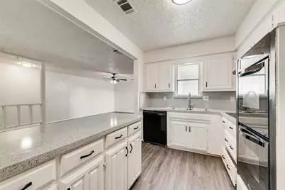 215/217 Silver Creek Drive, Duncanville, TX 75137 - Photo 11