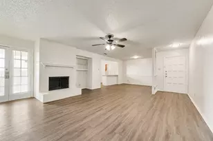 215/217 Silver Creek Dr, Duncanville, TX 75137 - Photo 5