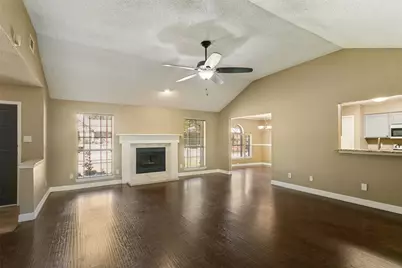 928 Ledgemont Drive, Plano, TX 75025 - Photo 3