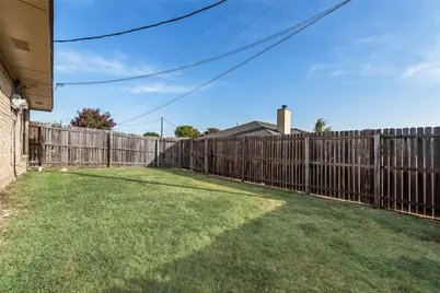 217 Silver Creek Drive, Duncanville, TX 75137 - Photo 21