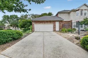 4816 Bellflower Way, Fort Worth, TX 76123 - Photo 35