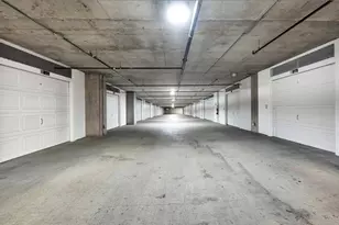 2900 McKinnon St, Dallas, TX 75201 - Photo 17
