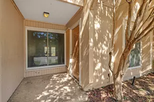 1404 Sombre Vista Dr, Denton, TX 76205 - Photo 3