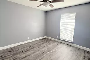 4817 Sprucewood Ln, Garland, TX 75044 - Photo 9