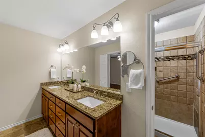 8825 Davis Street, Rowlett, TX 75088 - Photo 25